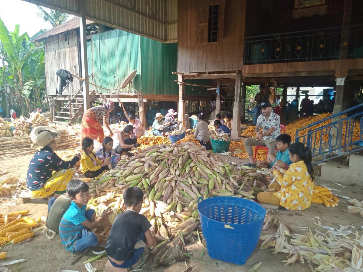Tonle Mekong Homestay Krong Kracheh Экстерьер фото