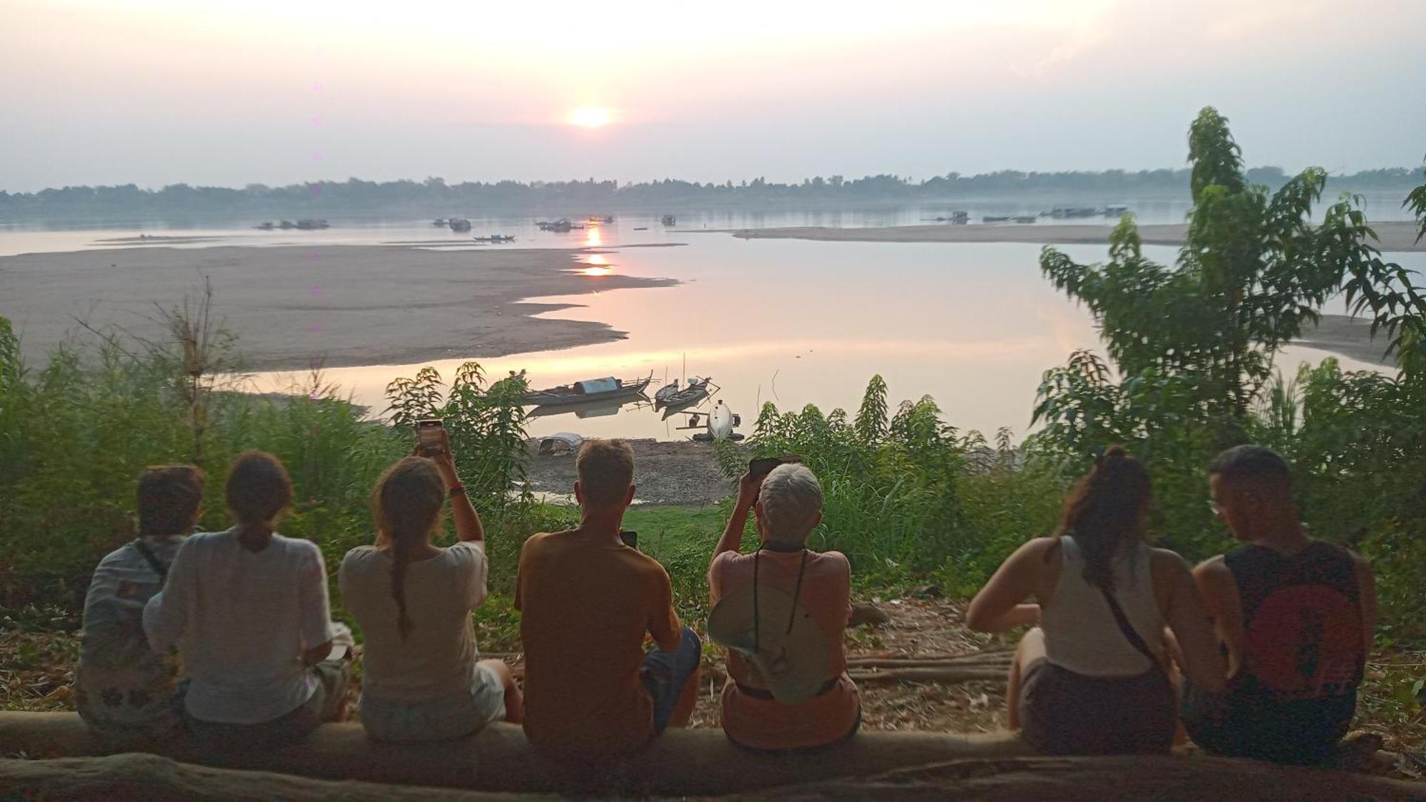 Tonle Mekong Homestay Krong Kracheh Экстерьер фото